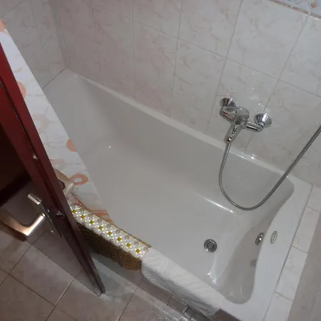 Apartamento Queen's Beach Sabunike - Green Street Ii Nin