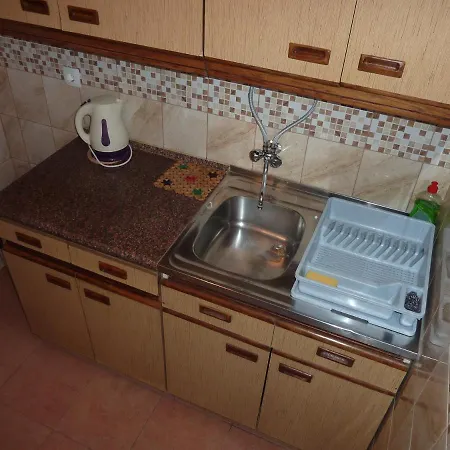 Queen's Beach Sabunike - Green Street Ii Appartement *